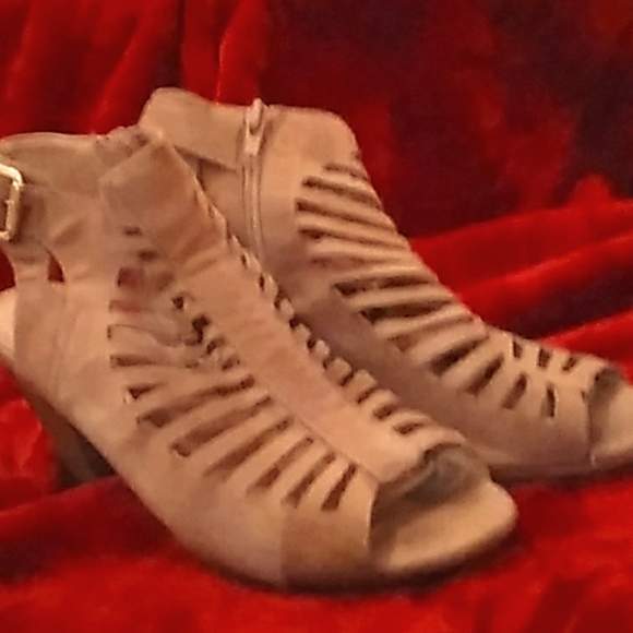 Rue 21 Etc tan slitted booties - Picture 2 of 5